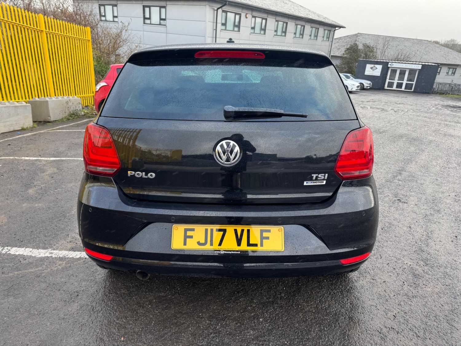 Used Volkswagen Polo 2017 for sale - 76700771: Photo 7