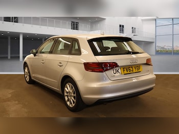 Used Audi A3 2013 for sale - 76167338: Photo 2