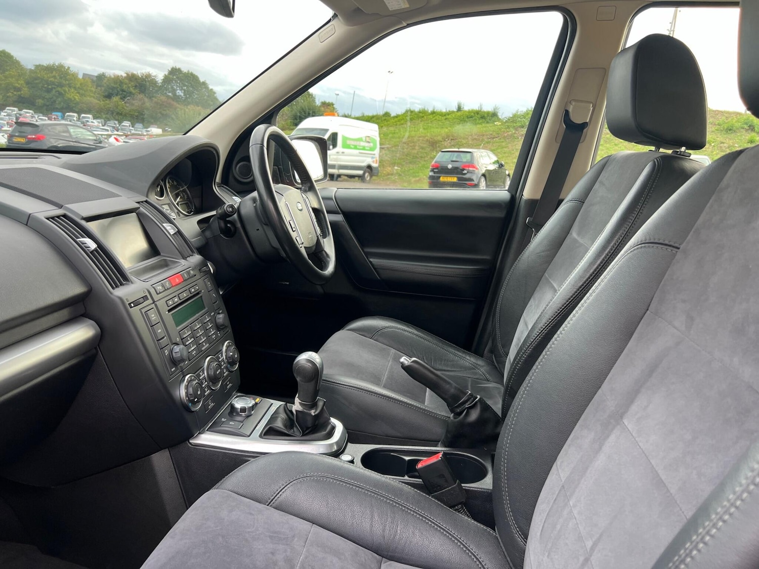 Used Land Rover Freelander 2 2011 for sale - 75741156: Photo 11