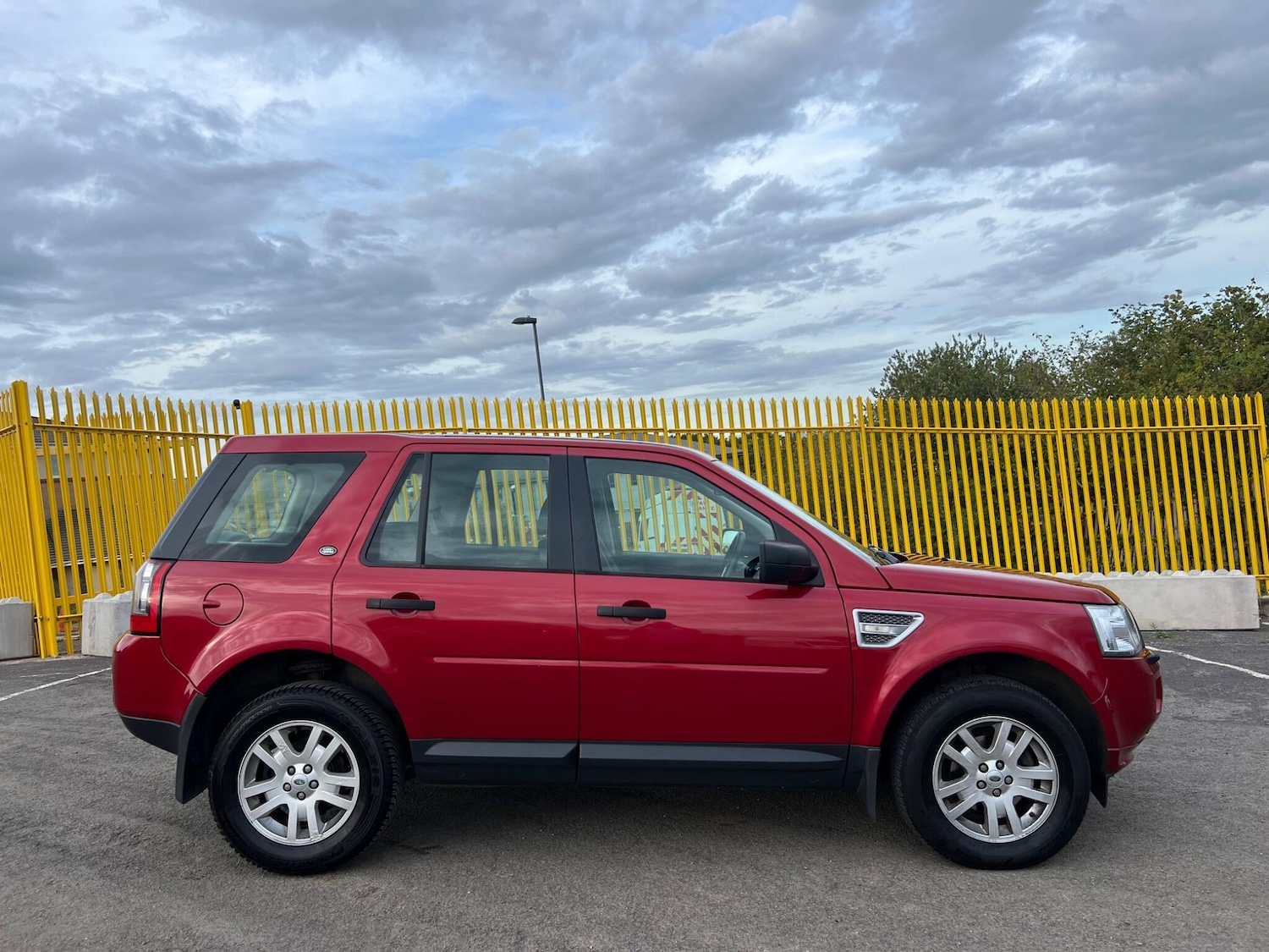 Used Land Rover Freelander 2 2011 for sale - 75741156: Photo 5