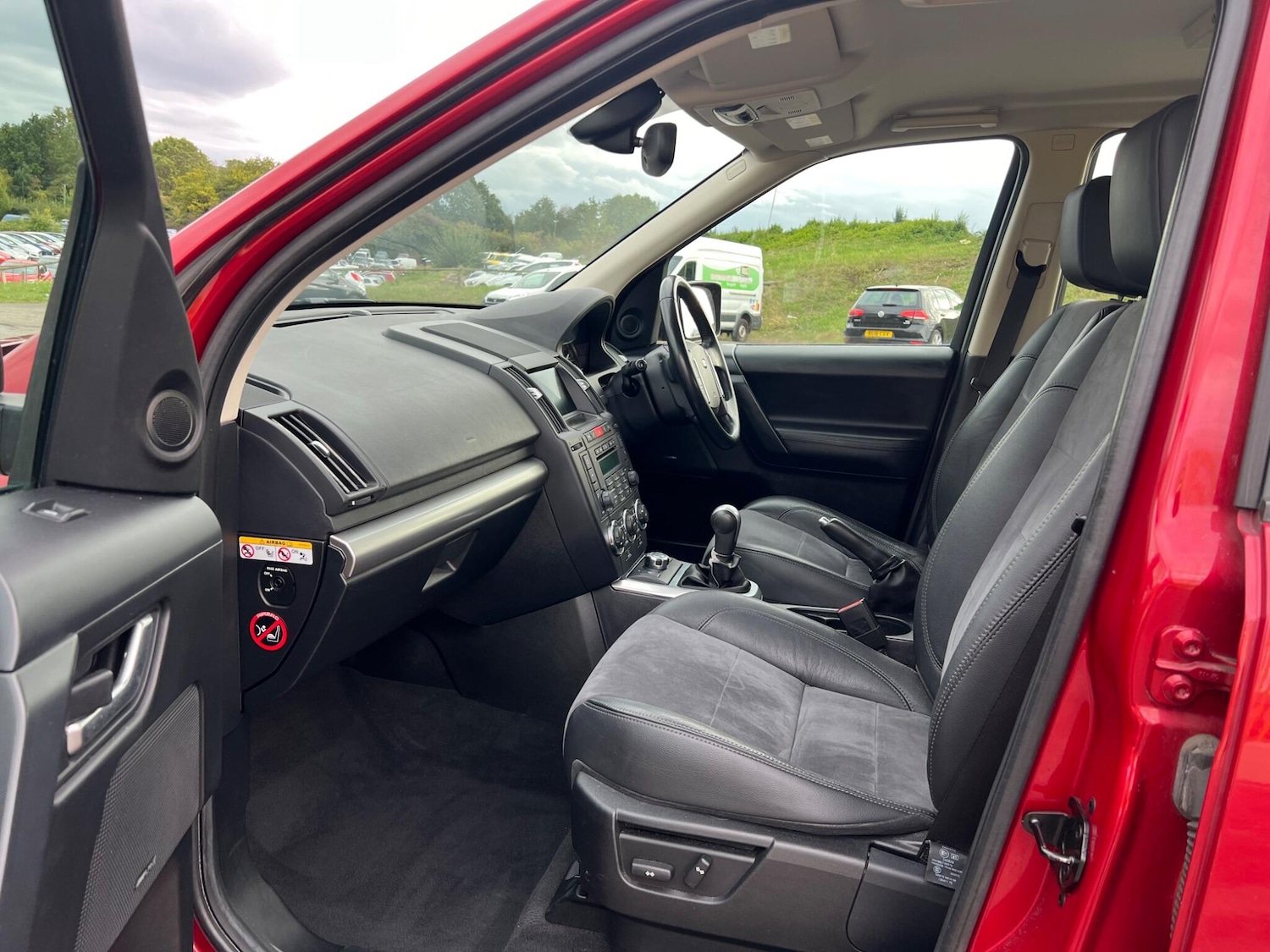 Used Land Rover Freelander 2 2011 for sale - 75741156: Photo 9