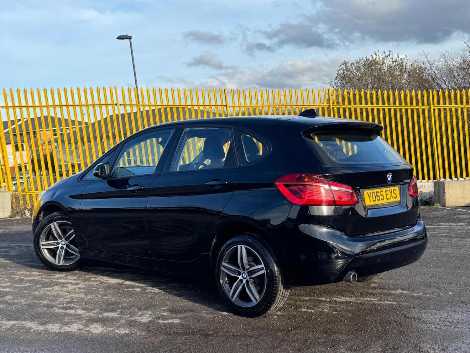 Used BMW 2 Series 2015 for sale - 77440275: Photo 2