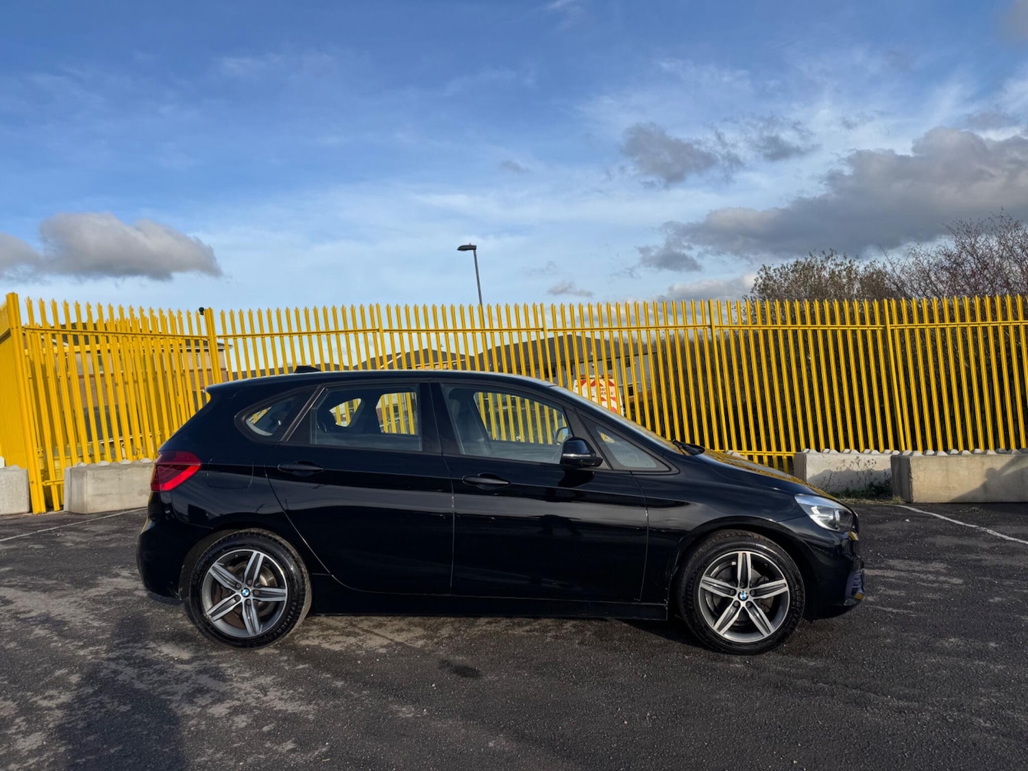 Used BMW 2 Series 2015 for sale - 77440275: Photo 5