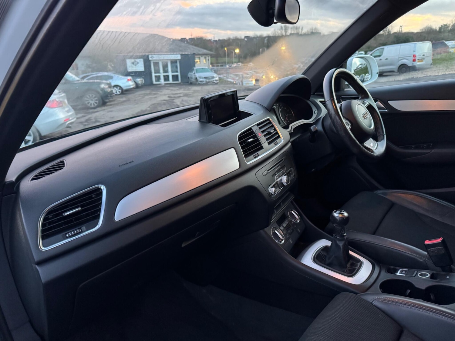 Used Audi Q3 2014 for sale - 77411733: Photo 8