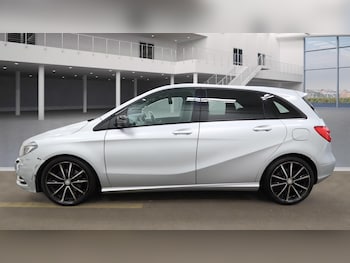 Used Mercedes-Benz B Class 2013 for sale - 76200219: Photo 3