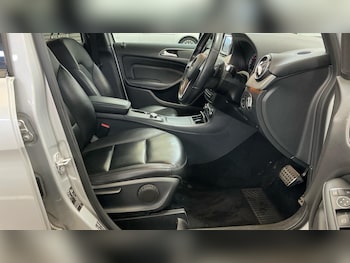 Used Mercedes-Benz B Class 2013 for sale - 76200219: Photo 4