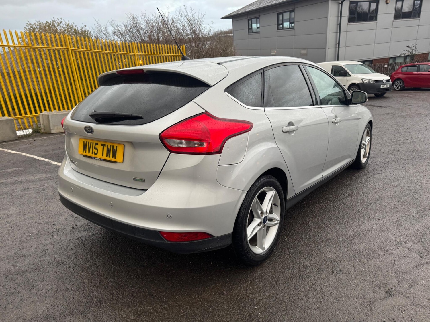 Used Ford Focus 2015 for sale - 76887365: Photo 6