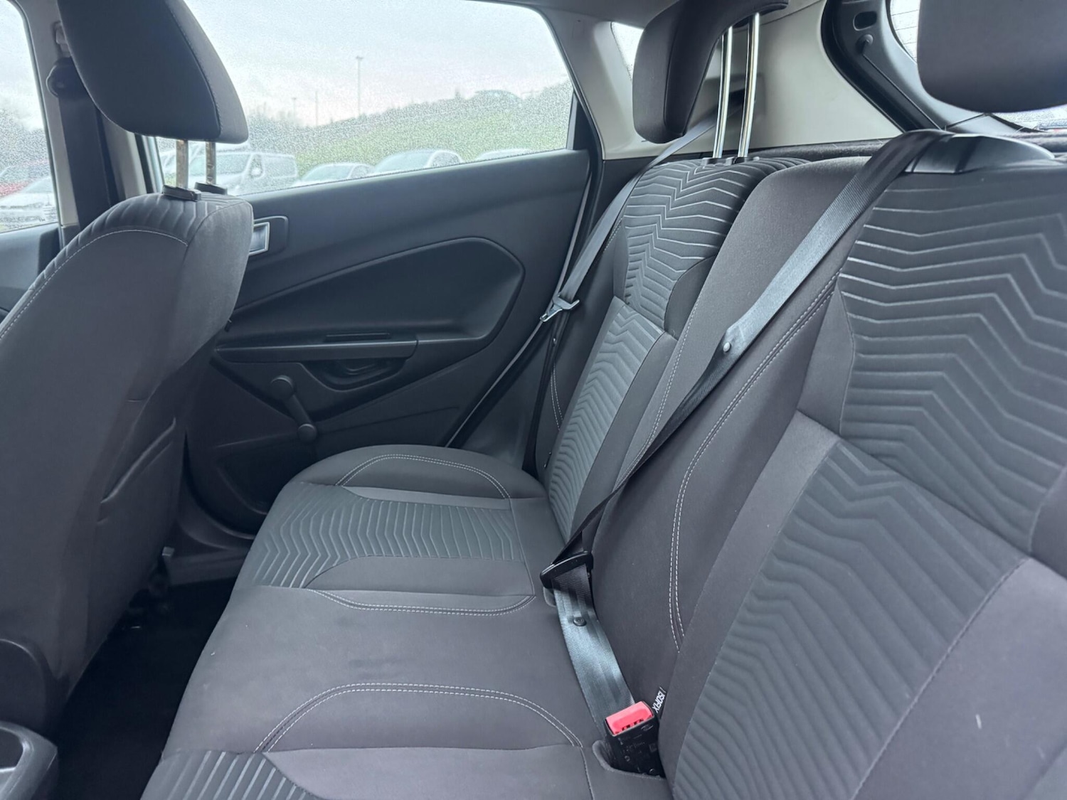 Used Ford Fiesta 2015 for sale - 76042854: Photo 10