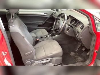 Used Volkswagen Golf 2016 for sale - 75539467: Photo