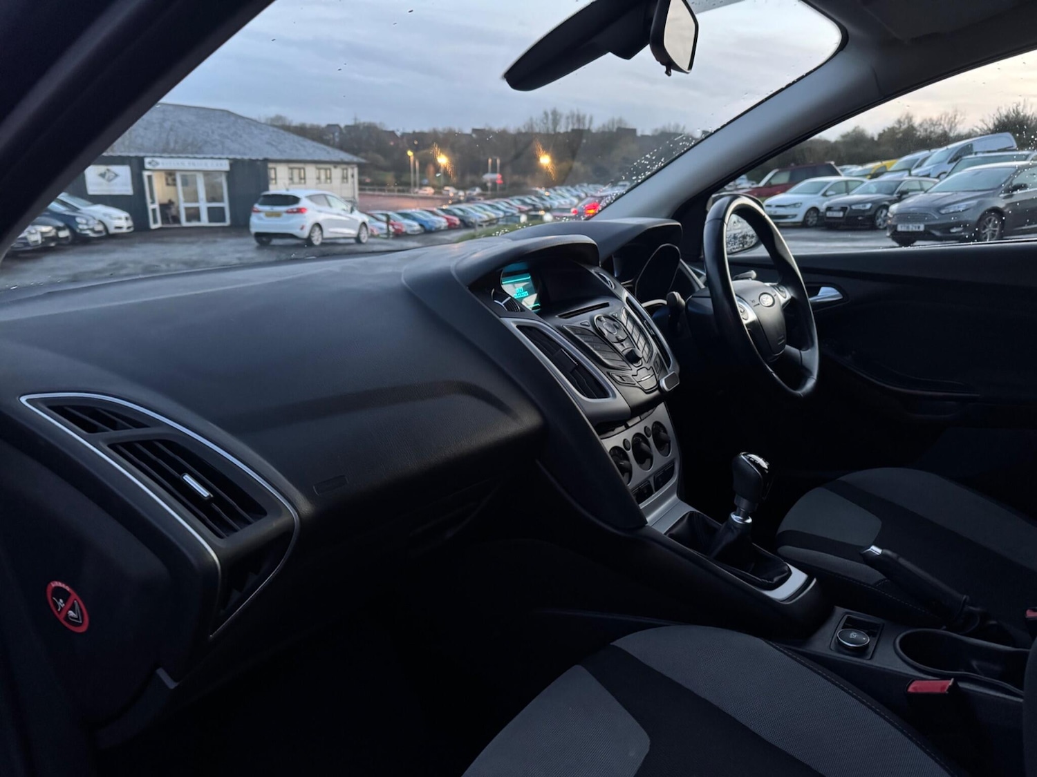 Used Ford Focus 2014 for sale - 76457609: Photo 9