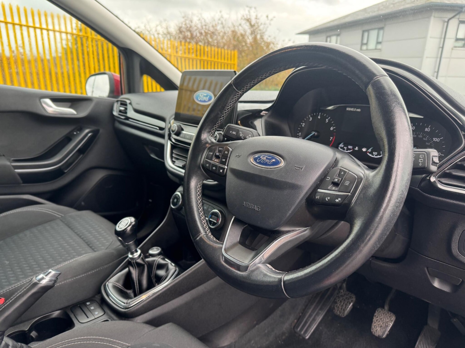 Used Ford Fiesta 2017 for sale - 76995295: Photo 11