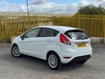 Used Ford Fiesta 2014 for sale - 79465184: Photo
