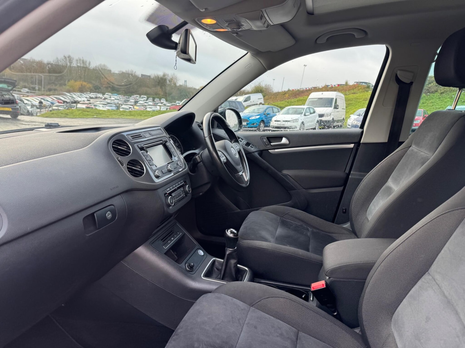 Used Volkswagen Tiguan 2014 for sale - 76700775: Photo 8