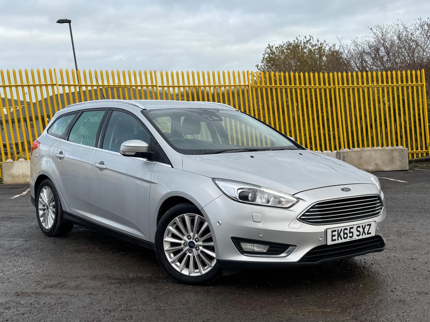 Used Ford Focus 2015 for sale - 76898262: Photo 1