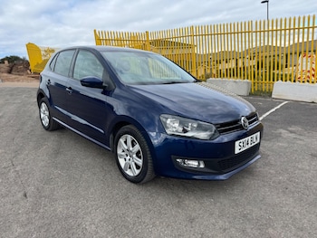 Used Volkswagen Polo 2014 for sale - 76059352: Photo