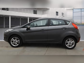 Used Ford Fiesta 2017 for sale - 75884981: Photo