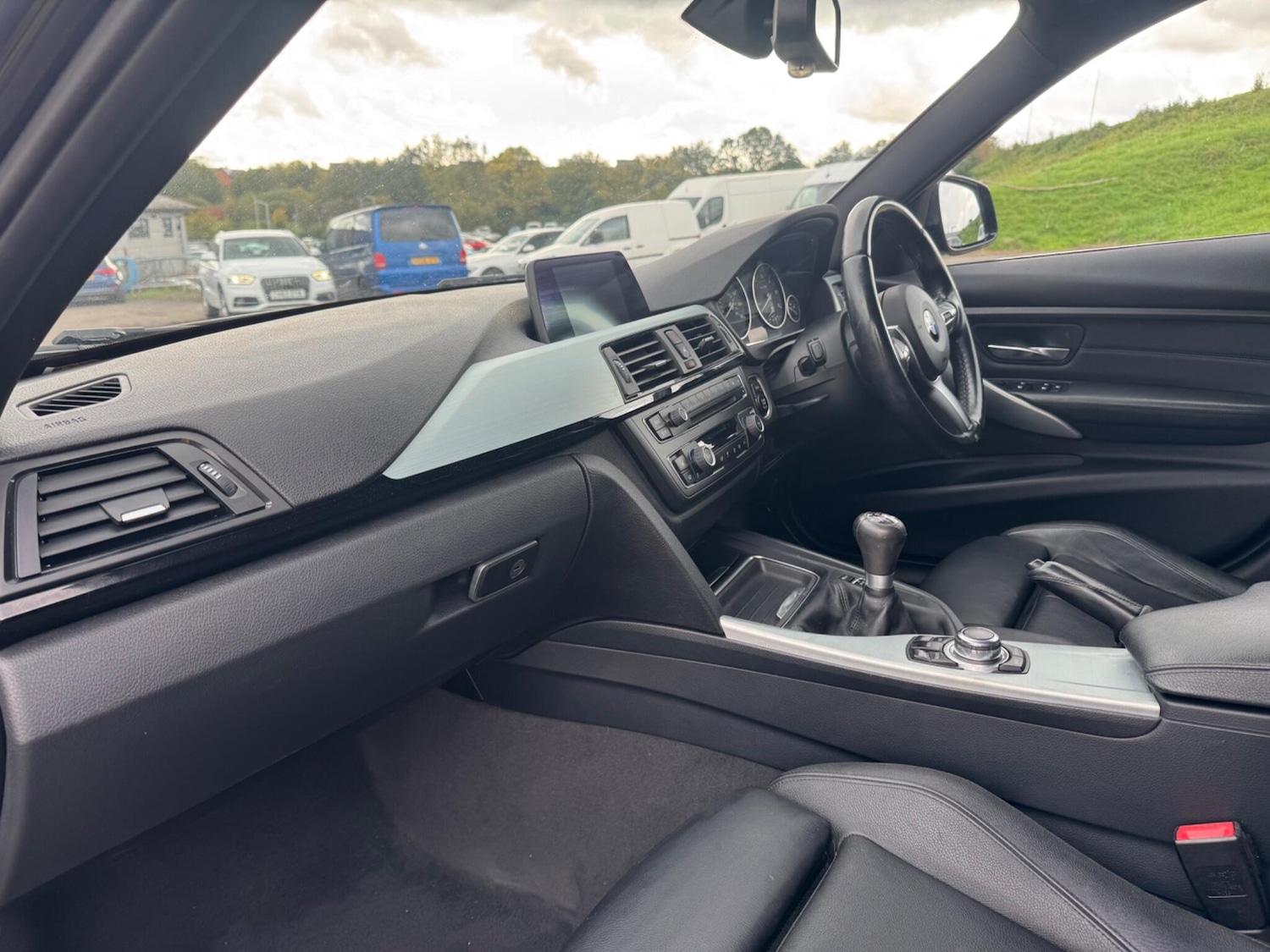 Used BMW 3 Series 2013 for sale - 76314605: Photo 11