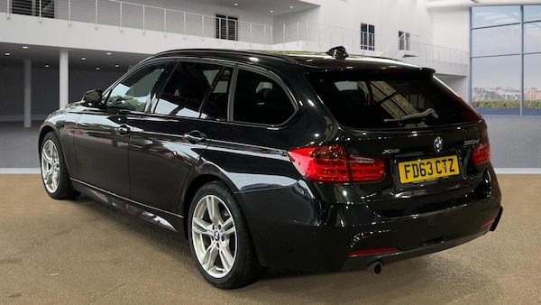 Used BMW 3 Series 2013 for sale - 76314605: Photo 2