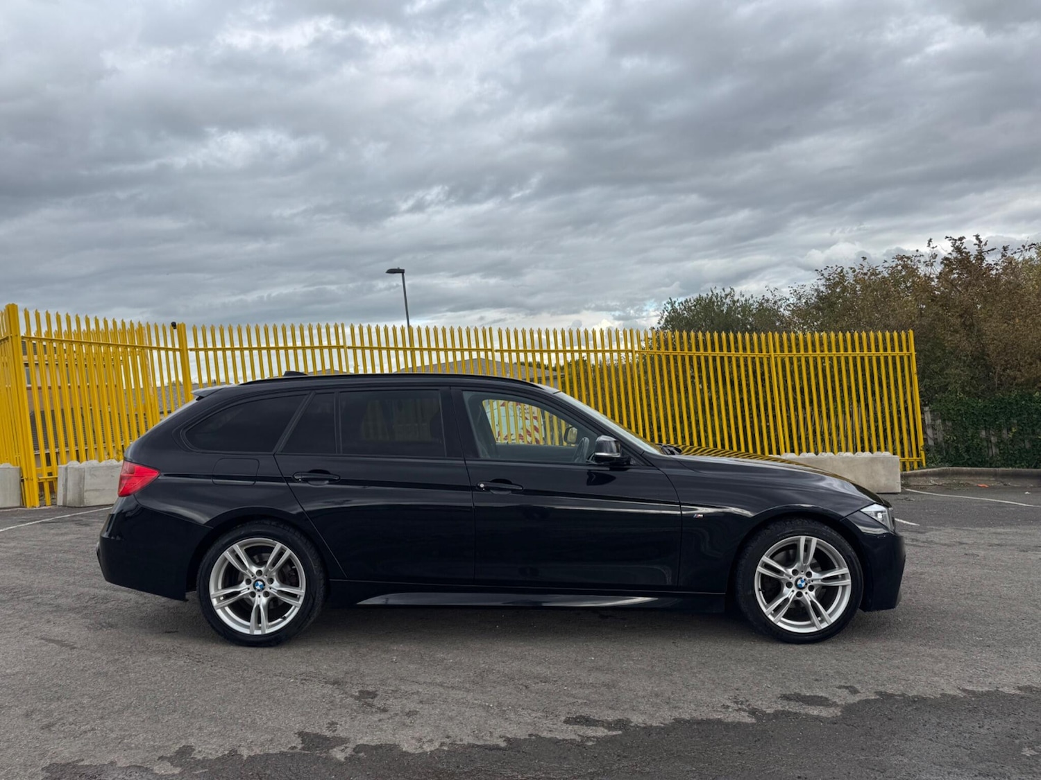 Used BMW 3 Series 2013 for sale - 76314605: Photo 5