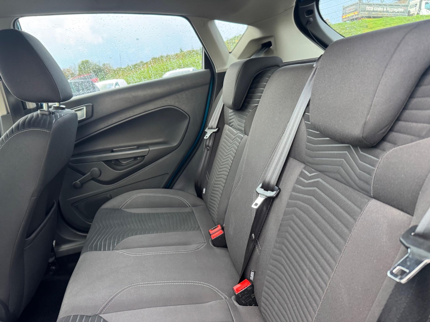 Used Ford Fiesta 2014 for sale - 76179550: Photo 12