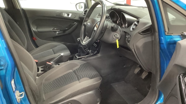 Used Ford Fiesta 2014 for sale - 76179550: Photo 4