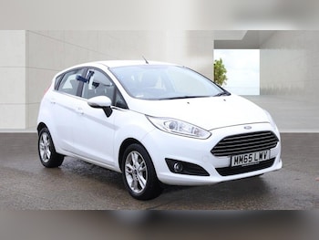 Used Ford Fiesta 2015 for sale - 79132123: Photo