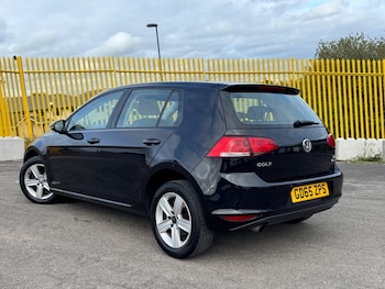 Used Volkswagen Golf 2015 for sale - 75990729: Photo 2