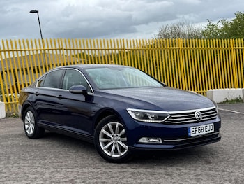 Used Volkswagen Passat 2018 for sale - 78320327: Photo