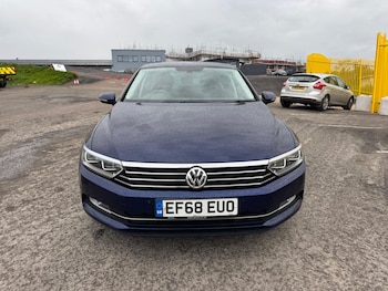 Used Volkswagen Passat 2018 for sale - 78320327: Photo