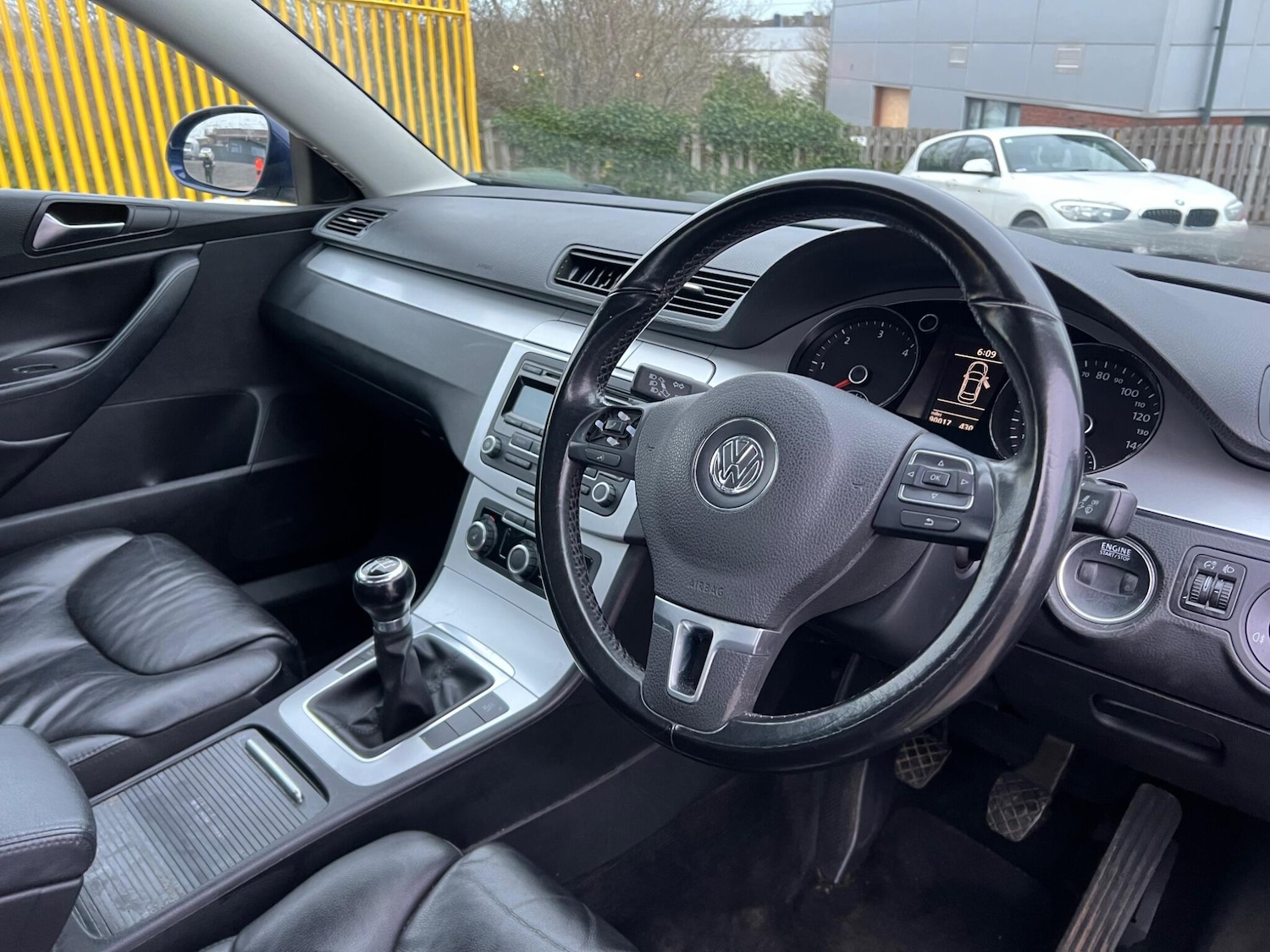 Used Volkswagen Passat 2010 for sale - 77166690: Photo 12