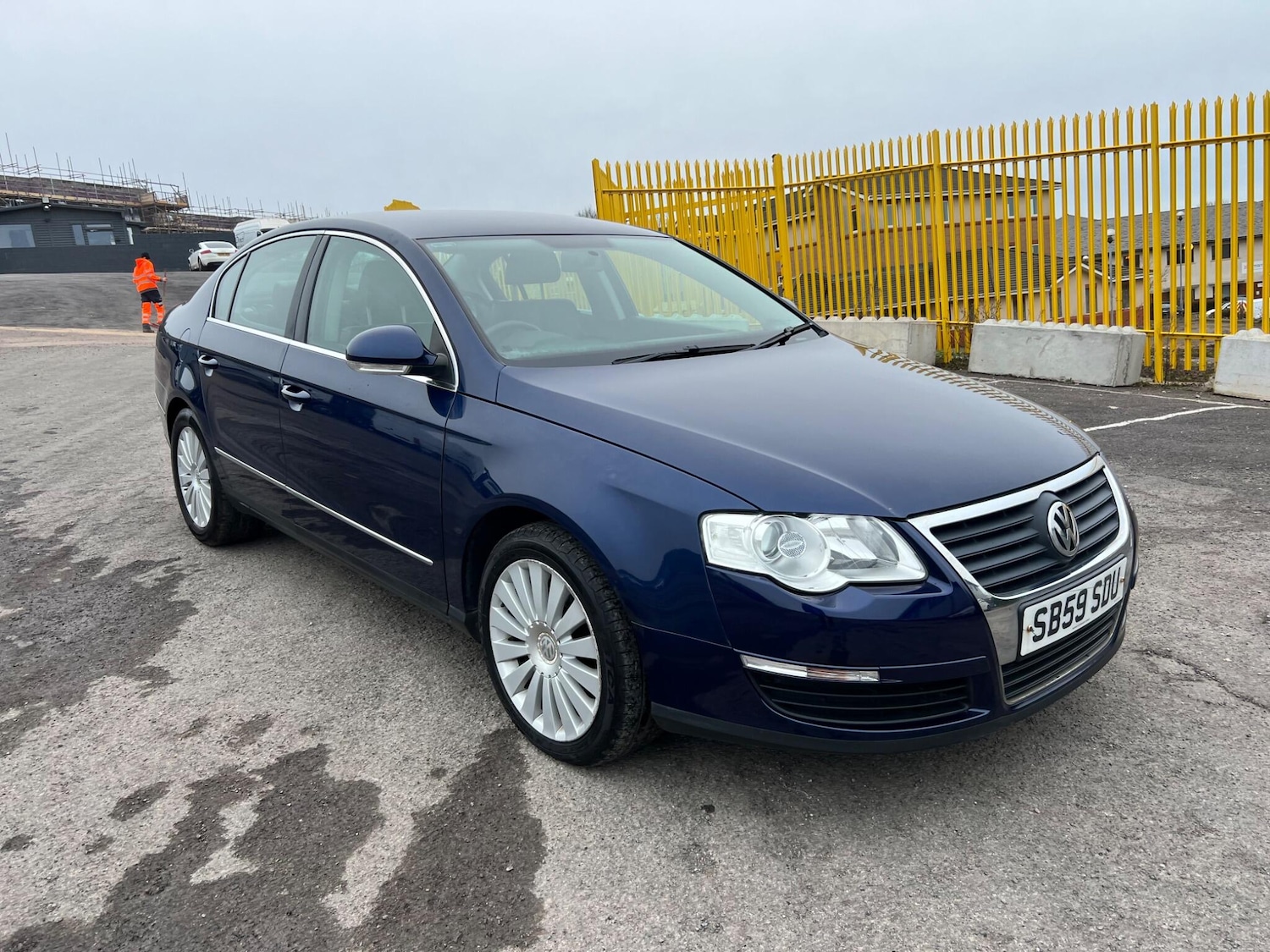 Used Volkswagen Passat 2010 for sale - 77166690: Photo 4