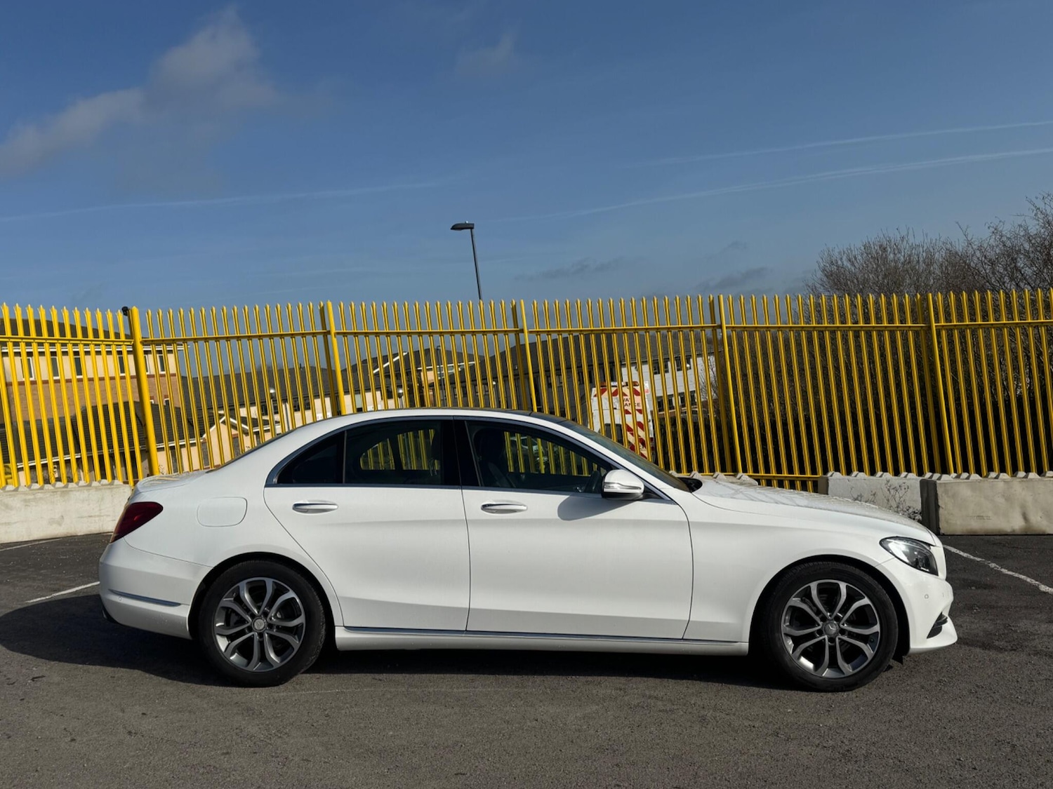 Used Mercedes-Benz C Class 2014 for sale - 77191040: Photo 5