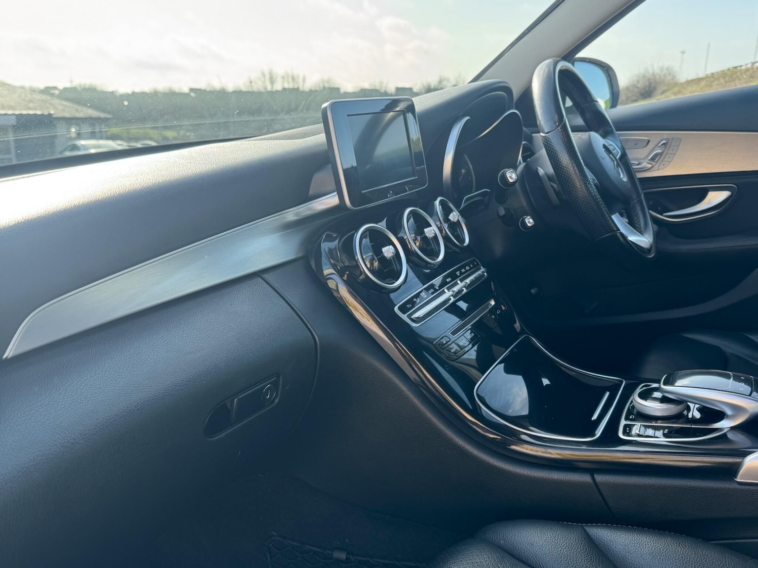 Used Mercedes-Benz C Class 2014 for sale - 77191040: Photo 8