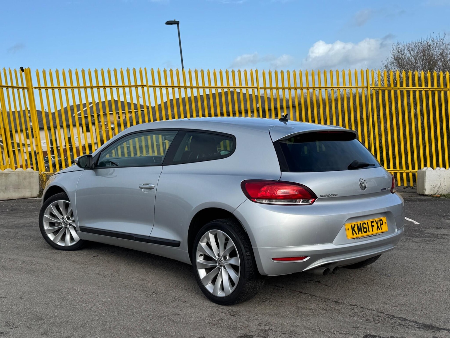 Used Volkswagen Scirocco 2011 for sale - 78086790: Photo 2