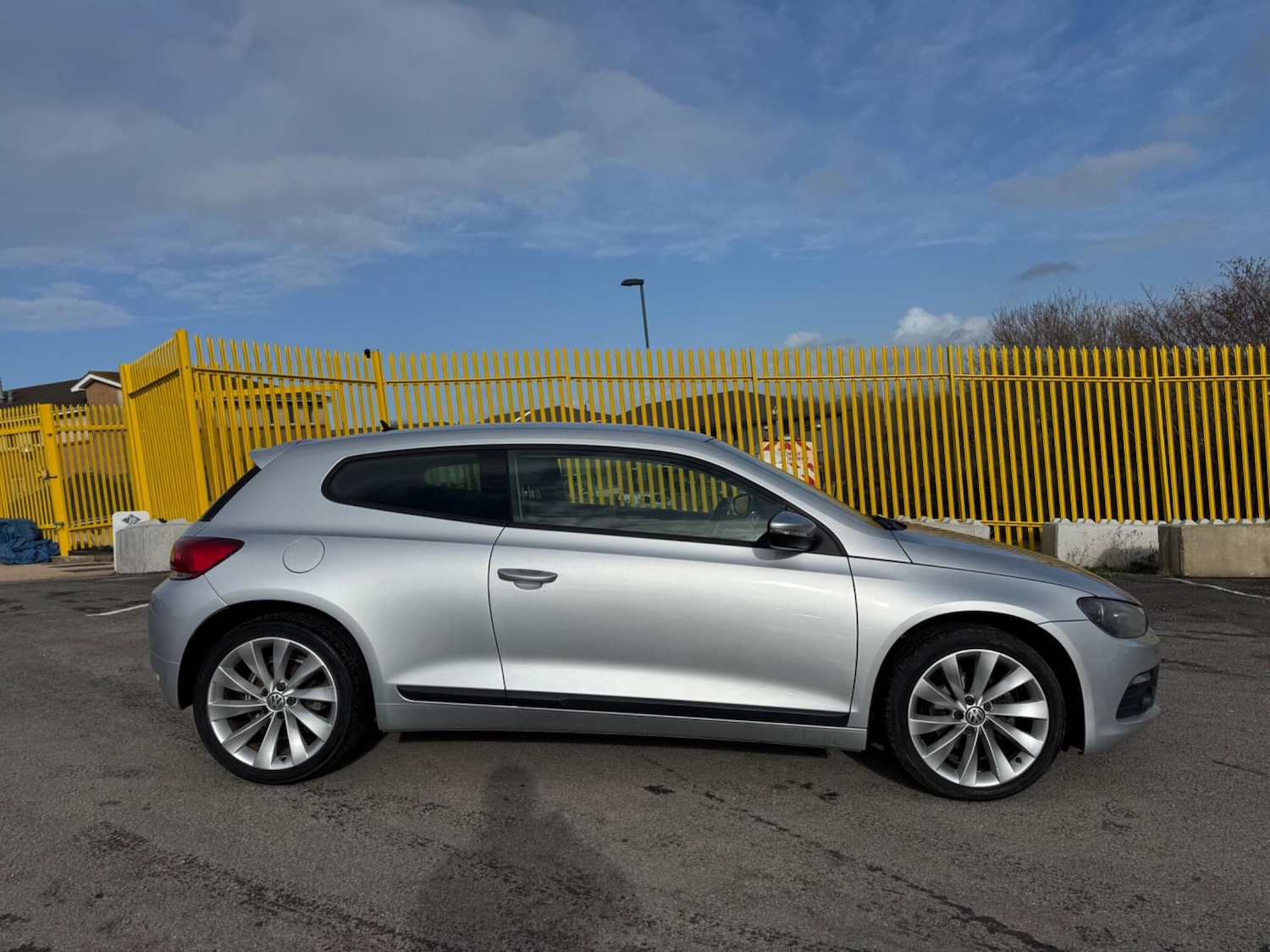 Used Volkswagen Scirocco 2011 for sale - 78086790: Photo 5