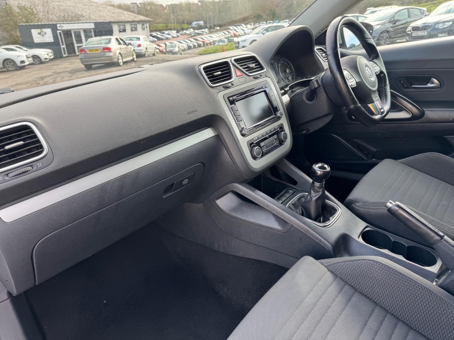 Used Volkswagen Scirocco 2011 for sale - 78086790: Photo 9