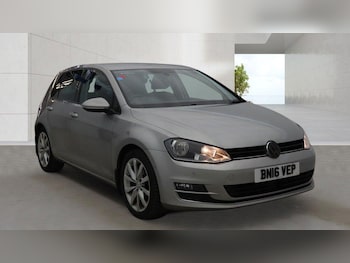 Used Volkswagen Golf 2016 for sale - 78416178: Photo