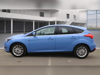 Used Ford Focus 2017 for sale - 76179491: Photo 3