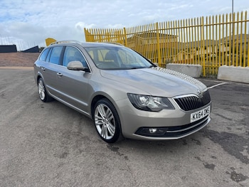 Used Skoda Superb 2014 for sale - 78388449: Photo