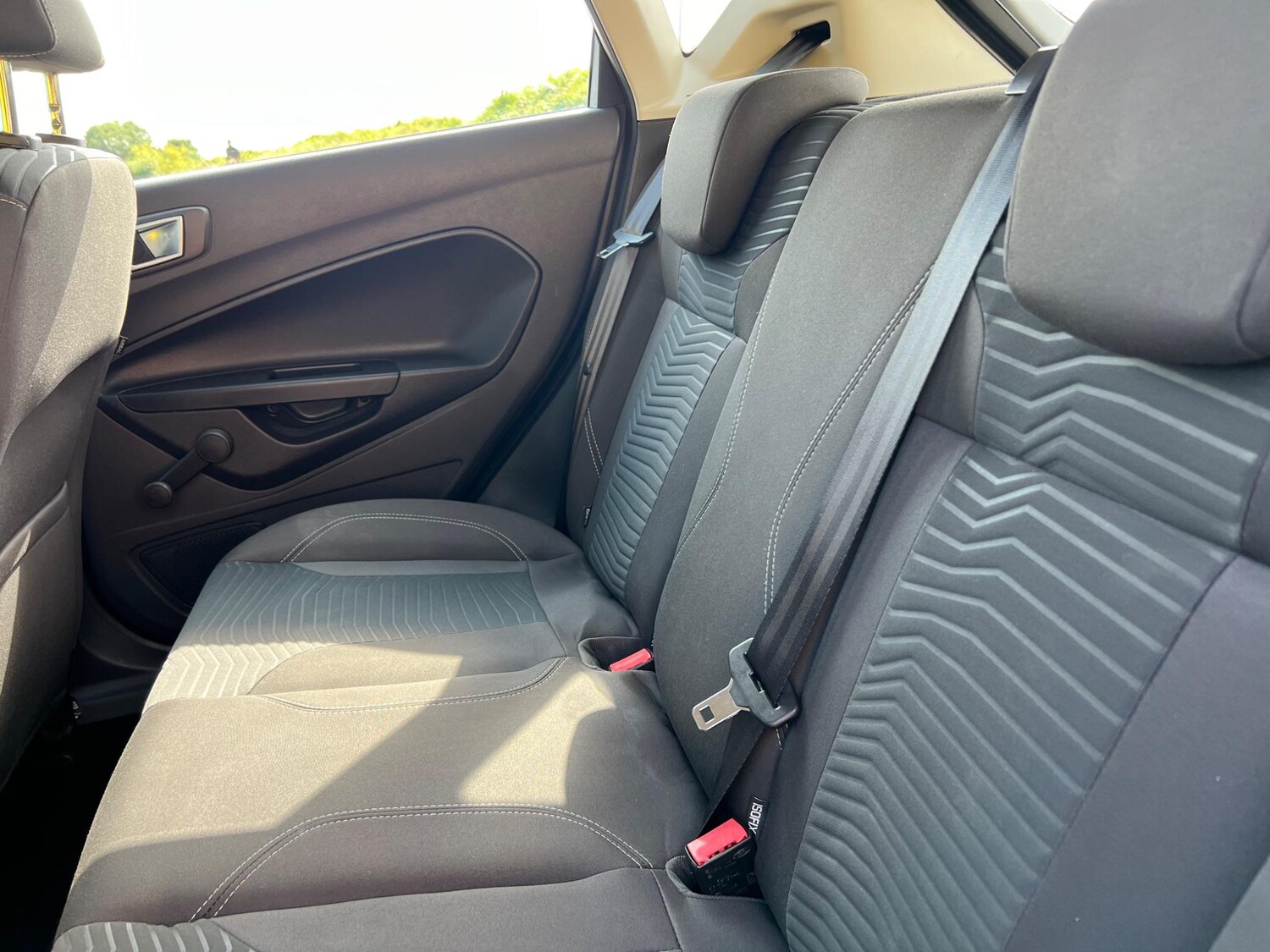 Used Ford Fiesta 2015 for sale - 76327165: Photo 13