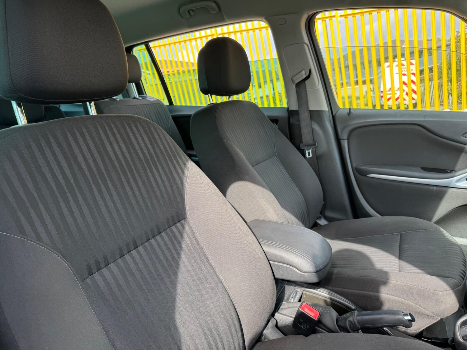 Used Vauxhall Zafira Tourer 2014 for sale - 75964425: Photo 10