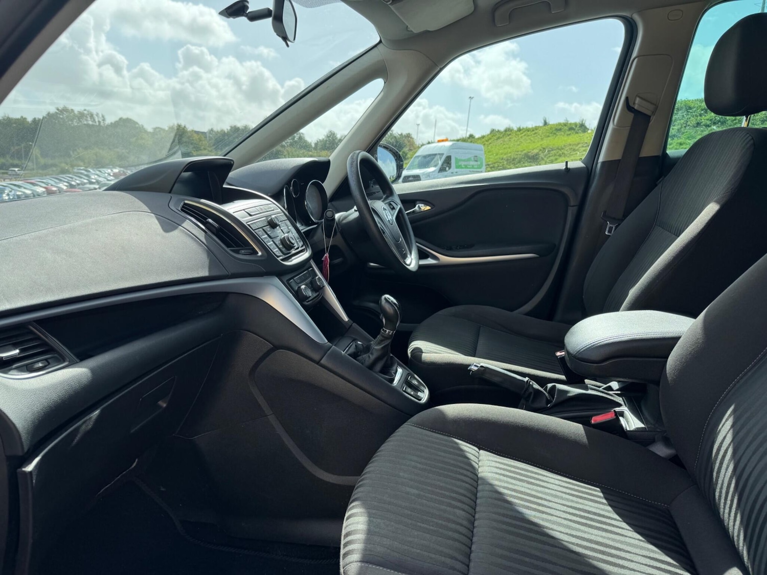 Used Vauxhall Zafira Tourer 2014 for sale - 75964425: Photo 9