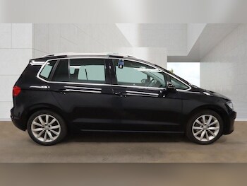 Used Volkswagen Golf SV 2015 for sale - 78320294: Photo