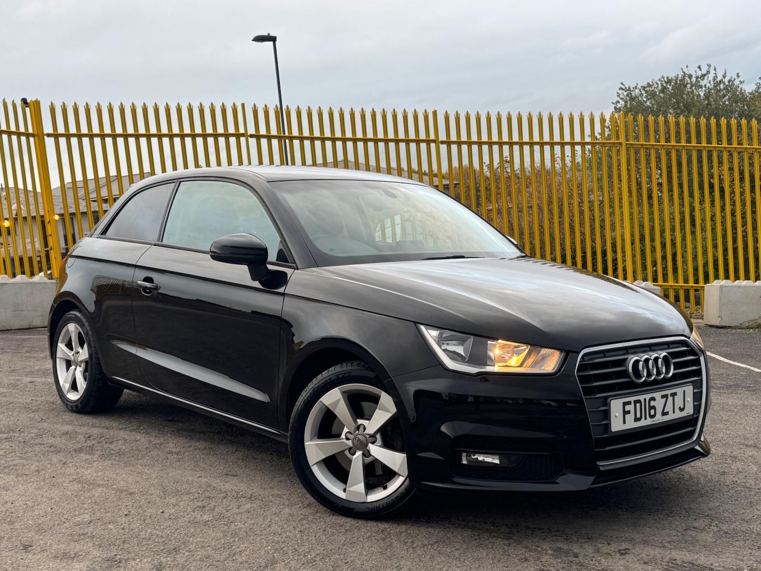 Used Audi A1 2016 for sale - 76246637: Photo 1
