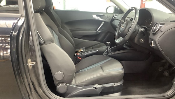 Used Audi A1 2016 for sale - 76246637: Photo 4