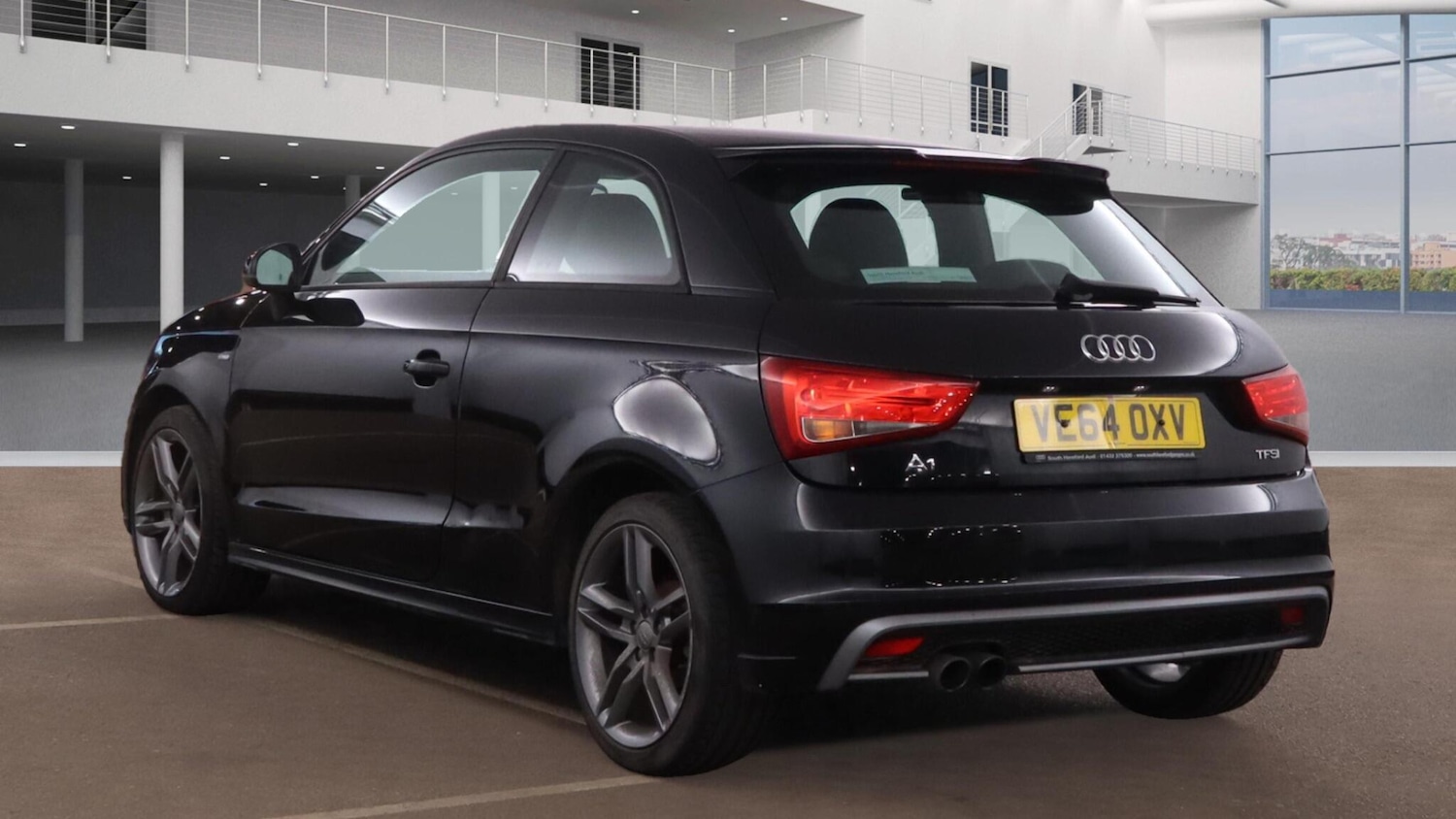 Used Audi A1 2014 for sale - 76753258: Photo 2