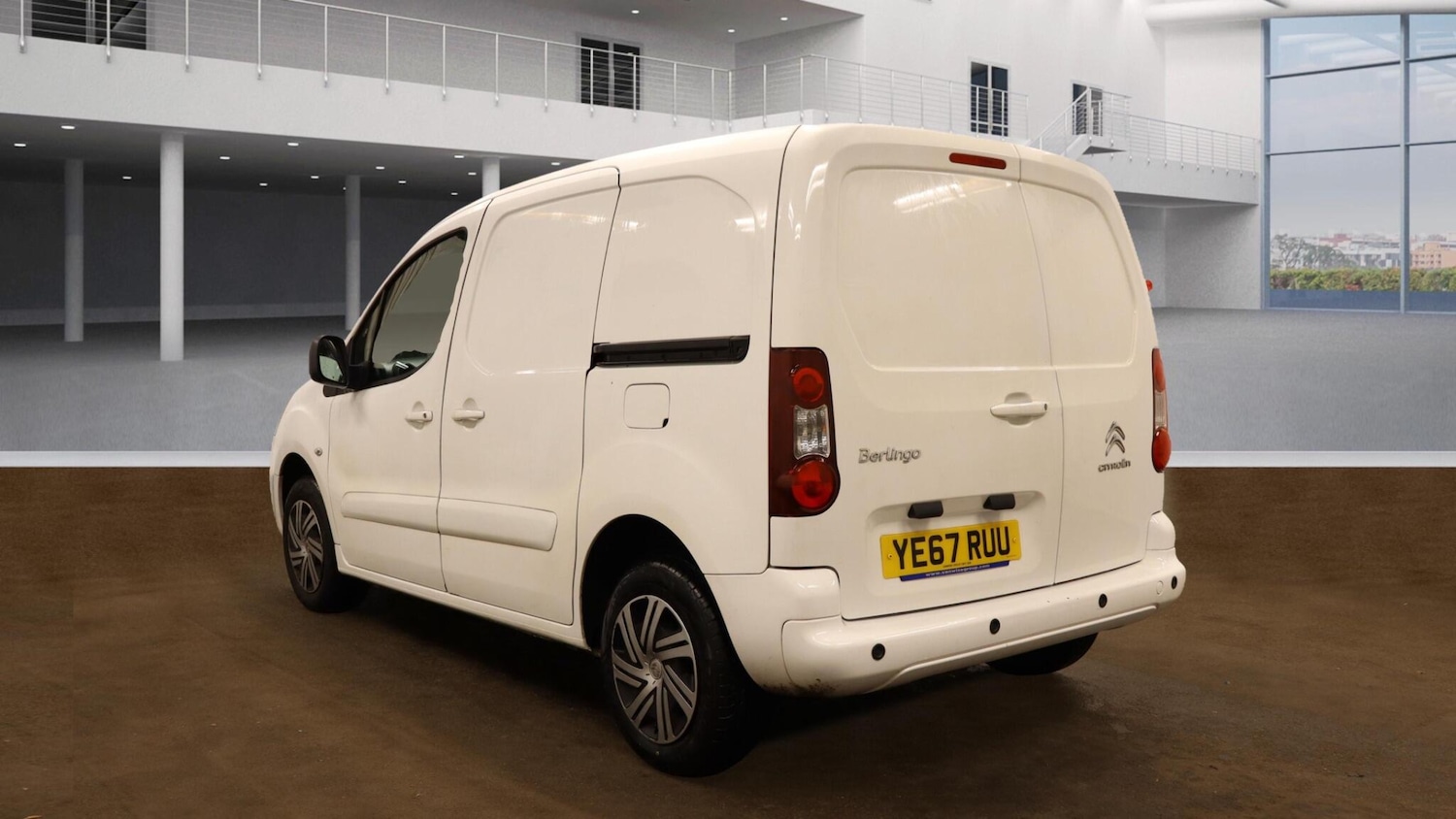 Used Citroen Berlingo 2017 for sale - 75965319: Photo 2