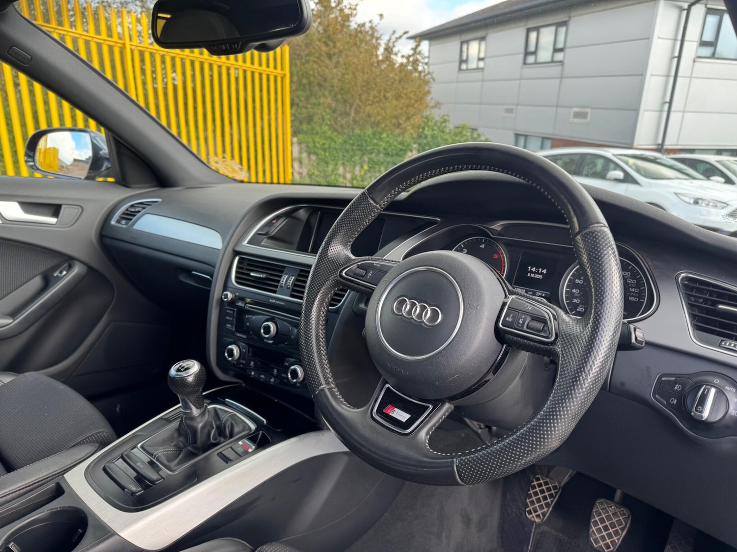 Used Audi A4 2012 for sale - 76997767: Photo 15