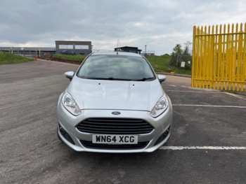 Used Ford Fiesta 2014 for sale - 74452810: Photo