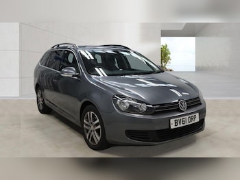 Used Volkswagen Golf 2011 for sale - 79552875: Photo